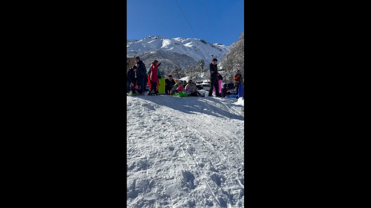 Sled riders collide with pedestrian on snowy slope in Nevados de Chillán, Chile