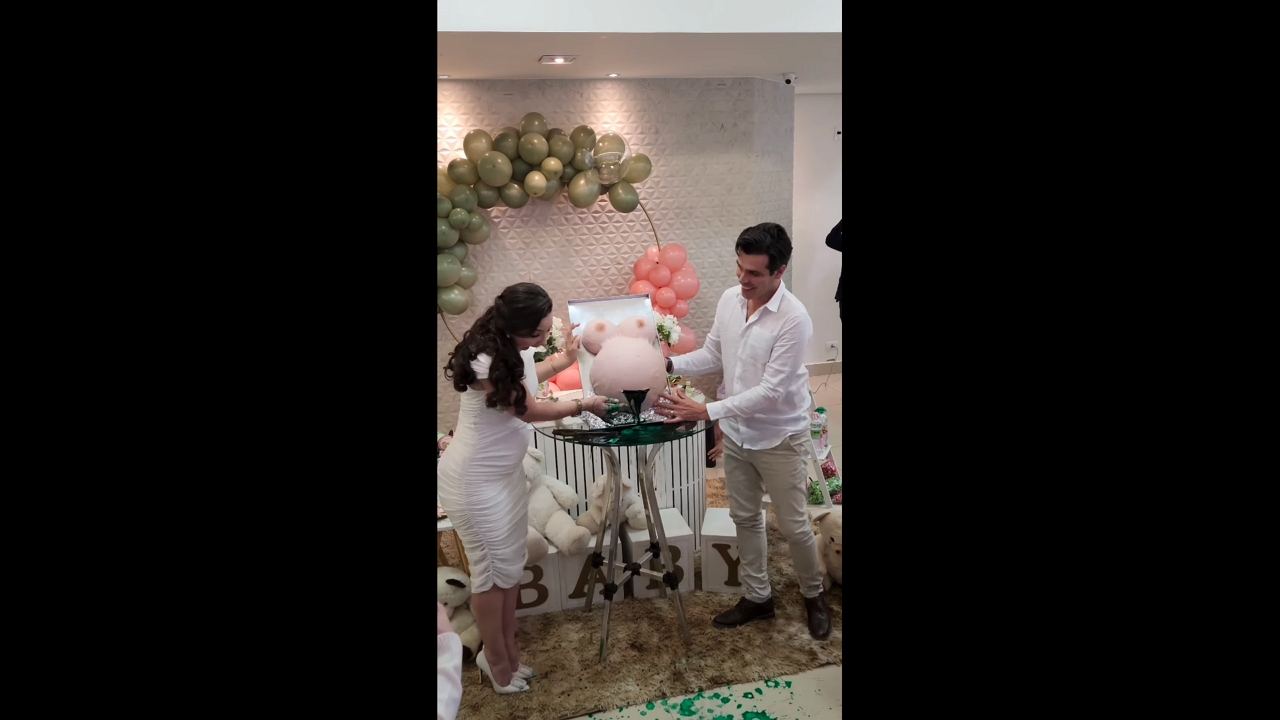 Baby reveal celebration captures joyful moment in Maringá, Brazil