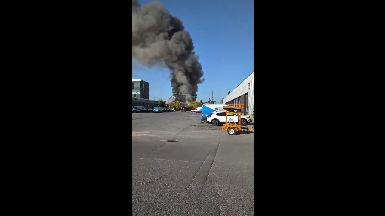Massive fire at Kimco Steel Sales sends thick black smoke over Kingston, Canada