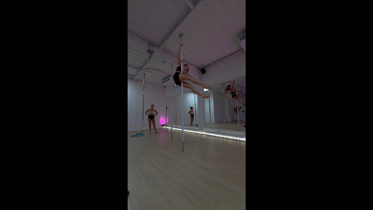 Pole dancer suddenly loses her grip and falls to the floor in Saint-Leu-la-Forêt, France