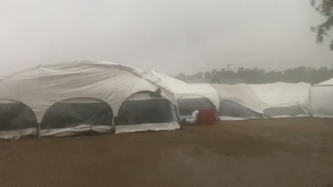 Devastating tornado strikes Bahía Blanca: destruction unleashed