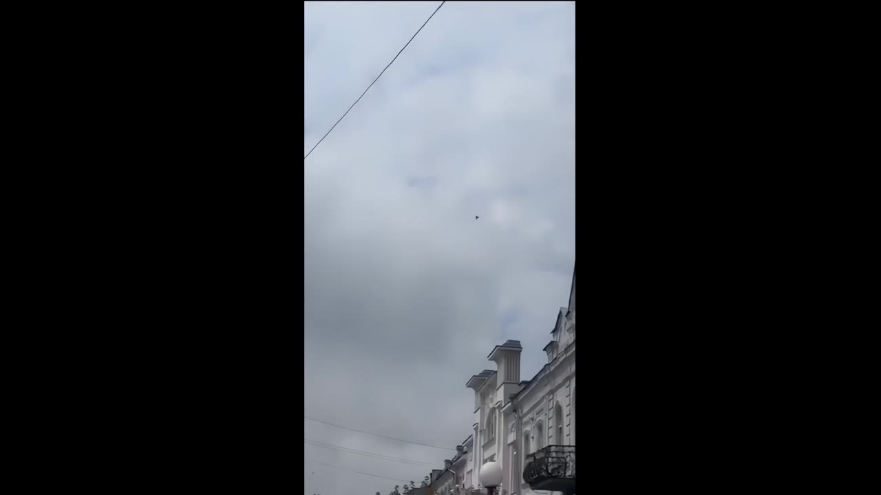Shahed-136 drones strike center of Sumy, Ukraine: two dead and 19 injured in damaging assault