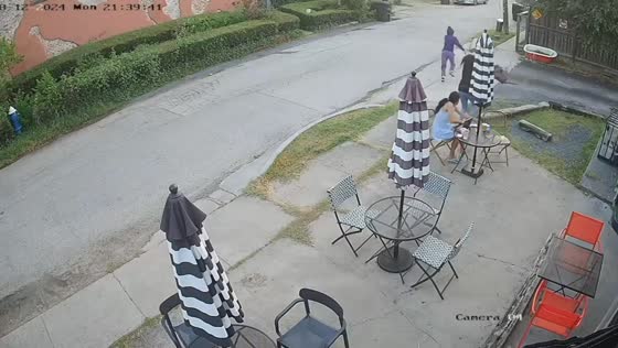 Attempted robbery thwarted at Houston coffee shop
