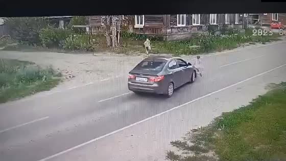 Miraculous escape: four-year-old girl survives after being hit by car in Tavda, Russia