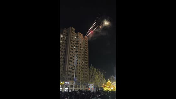 Fireworks launched from high-rise building in Jiangsu, China