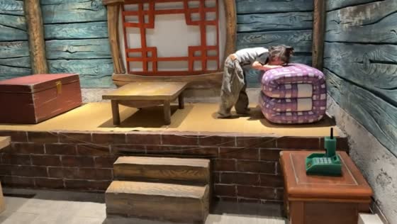 Girl’s funny reaction at Boonie Bears themed cabin in Hangzhou, Zhejiang, China