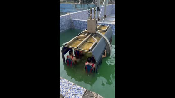 Seafarers practice helicopter escape training in Guangdong, China