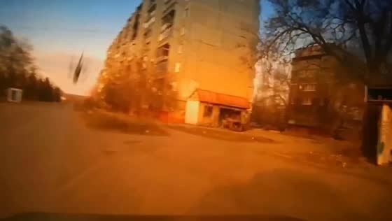 Russian soldier evades drone explosion in Donetsk Gorlovka, Ukraine