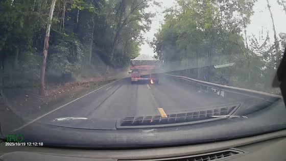 Truck tire catches fire and explodes on the road in Sichuan, China