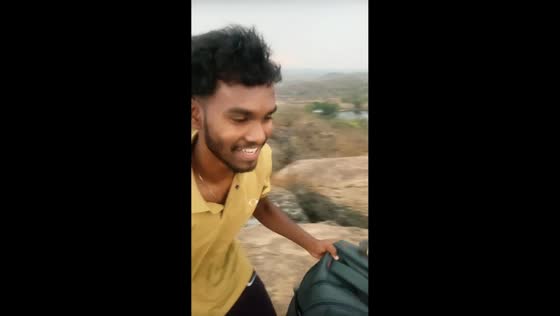 Men experience rare electrical phenomenon before lightning strike in Kondagaon, India
