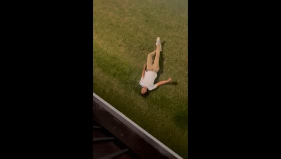 New Jersey resident falls from balcony