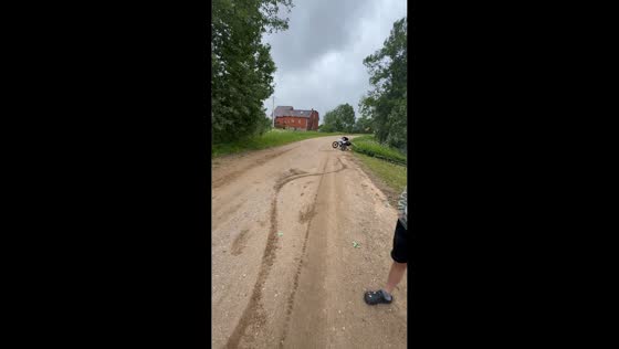 First-time motorcycle ride ends in slip-up in Tver, Russia