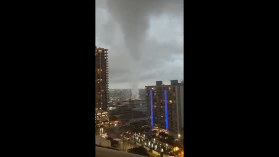Tornado strikes Fort Lauderdale: video captures destruction and flying debris