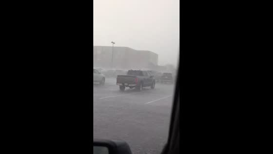Intense storms bring torrential rain and reduced visibility to Bellevue, USA