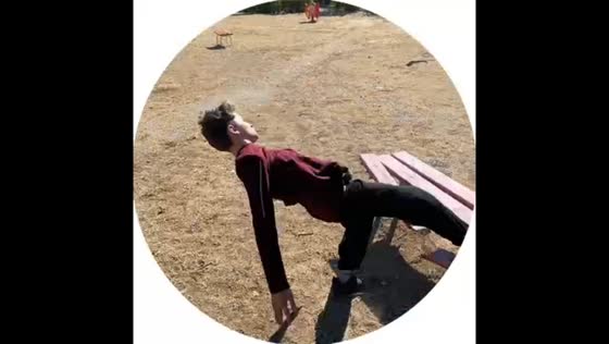 Backflip attempt goes wrong in Volgograd, Russia