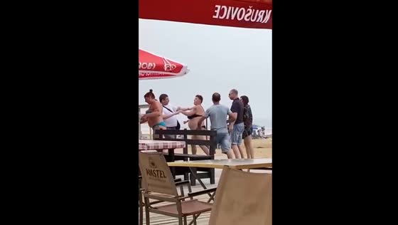 Beach brawl in Primorye: woman takes down two in fiery verbal skirmish