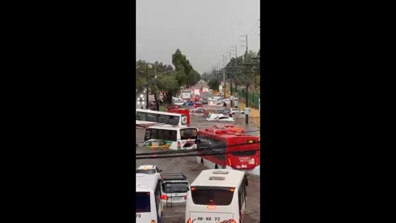 Flash flooding causes massive traffic jam on Camino a Melipilla in Santiago, Chile
