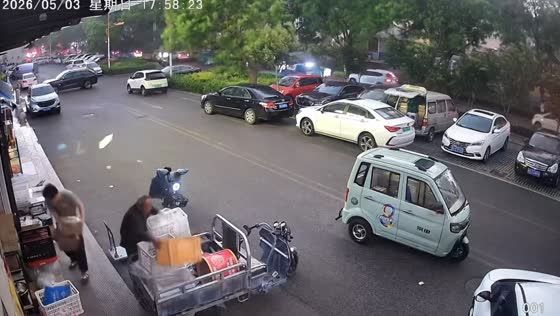 Strong winds and hailstorm hit street in Zhucheng, Shandong, China