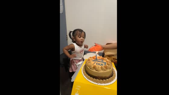 2-year-old Zofie steals the show at uncle's birthday party