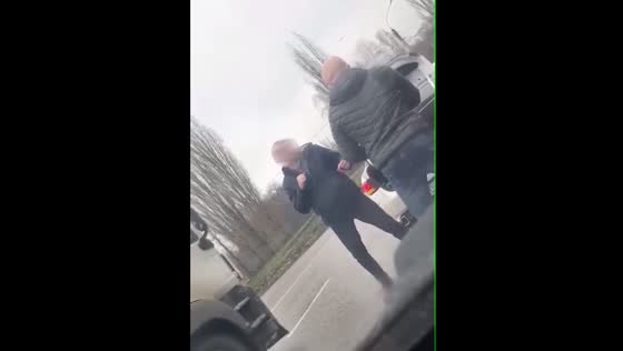 Drivers fight in roadway after crash in Voronezh, Russia