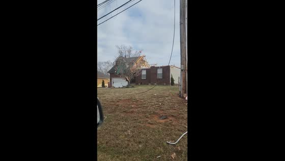 Devastating tornado strikes Clarksville, Tennessee: widespread damage captured on video