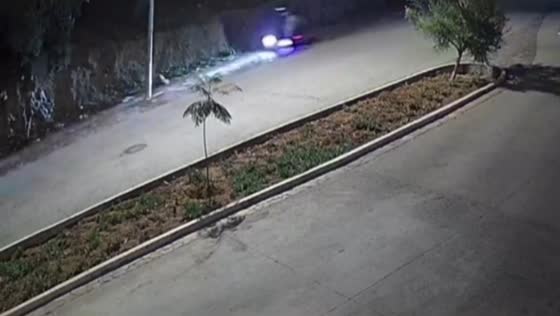  Scooter crash captured on security video in Morelia, Mexico