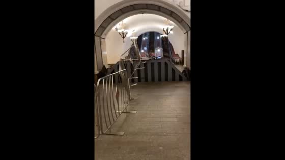 Explosion-proof door malfunction causes disruptions at Arbatskaya Metro Station, Moscow