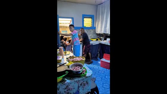 Family struggles during 7.5 magnitude quake in Davao, Philippines