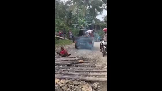 Chaotic journey: van passenger tumbles amidst treacherous roads