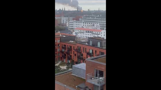 Blaze engulfs Copenhagen's old stock exchange: iconic landmark consumed by flames