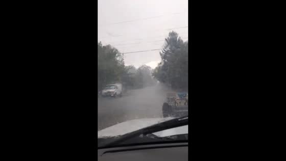 Intense rainstorm batters Colorado, USA