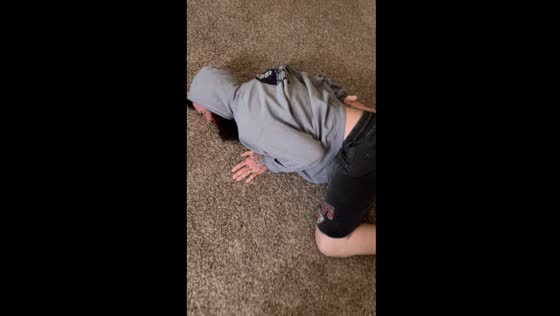 Front flip mishap leaves performer on the floor