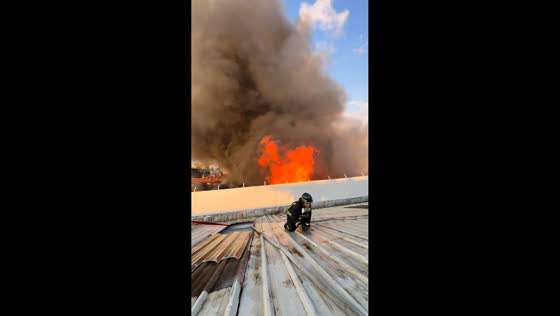 Third-alarm fire engulfs residential area in Sta. Mesa, Manila, Philippines