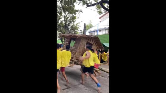 Bahay kubo race teamwork incident in Pasig, Philippines