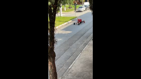 São Paulo rider makes delivery on all fours with hoverboard