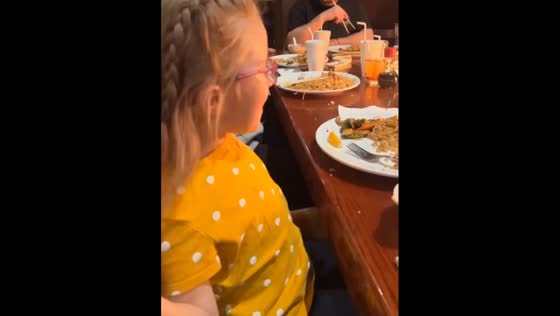 Chef's fiery show leaves youngest diner in hilarious eyebrow mishap