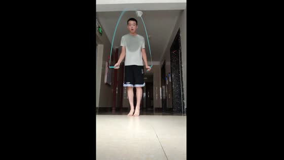 Perfect execution: standing half squat rope skipping in Guangxi, China