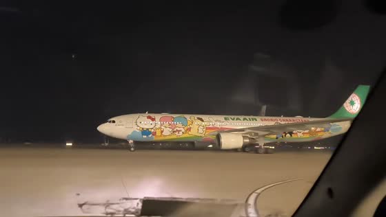 Plane with Sanrio character design spotted in China