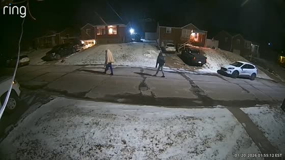 Masked suspects flee neighborhood after gunshot in West Mifflin, Pennsylvania, USA