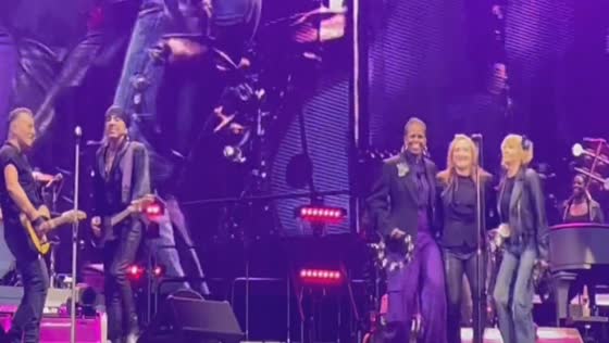 Michelle Obama joins Bruce Springsteen on stage in Barcelona, Rocks tambourine and sings 'Glory Days'