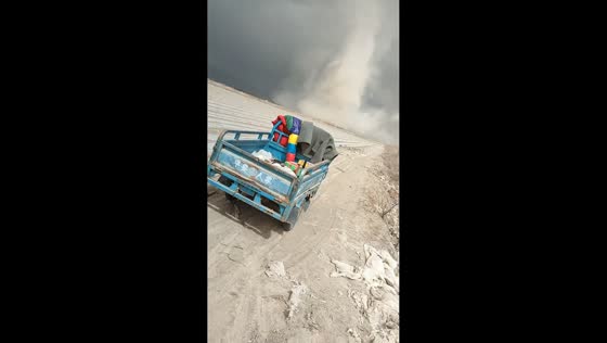 Tornado spotted in open field in Xinjiang, China