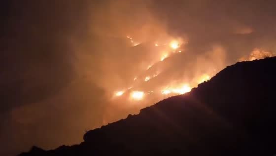 Wildfire engulfs Cabo Tiñoso natural area in Cartagena, Colombia