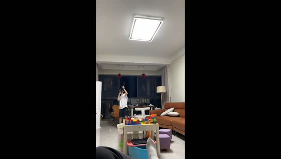 Boy accidentally breaks ceiling light with toy rifle in Anhui, China
