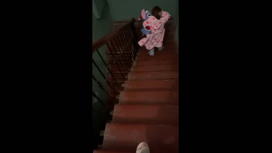 Mother and daughter's harrowing escape to basement amidst Odesa shelling