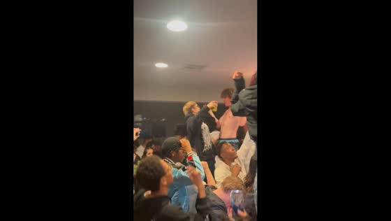 Table collapses during party in Las Vegas, USA