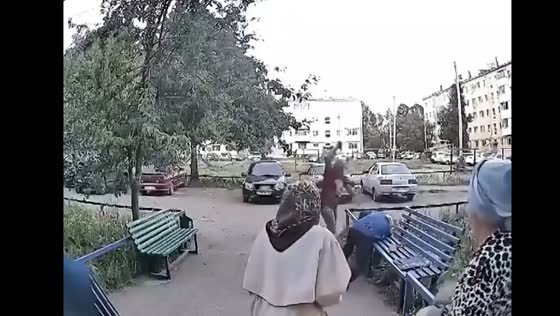 Violent attack unfolds as drunken man assaults elderly with cane