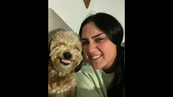 Dog imitates owner smiling for the camera in Villa del Río, Spain
