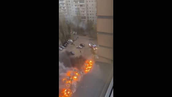 Multiple cars burn in residential courtyard following drone attack in Voronezh, Russia