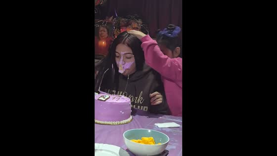 Birthday cake prank leaves birthday girl covered in icing in Concepción, Chile