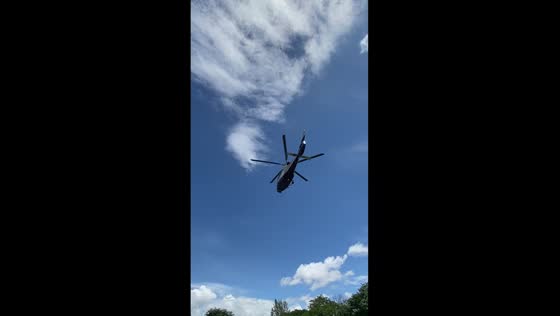 Optical illusion: helicopter blades stationary